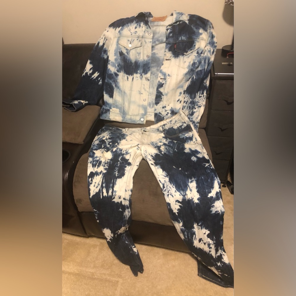 Men’s 2piece Levi denim